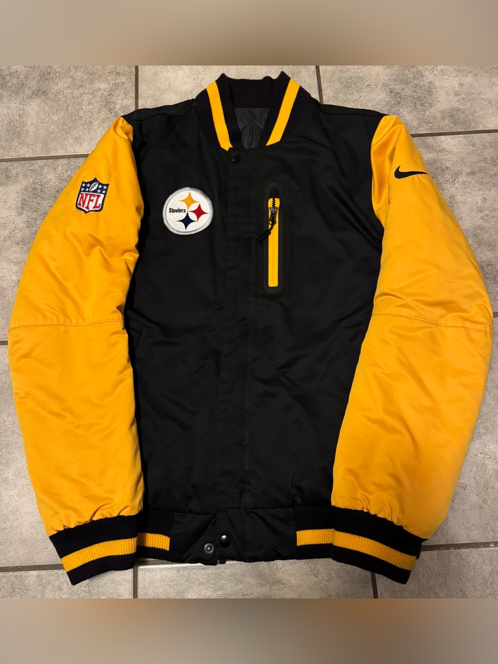 Mens Pittsburgh Steelers Nike Black Padded Reversible Full Zip Sideline Jacket